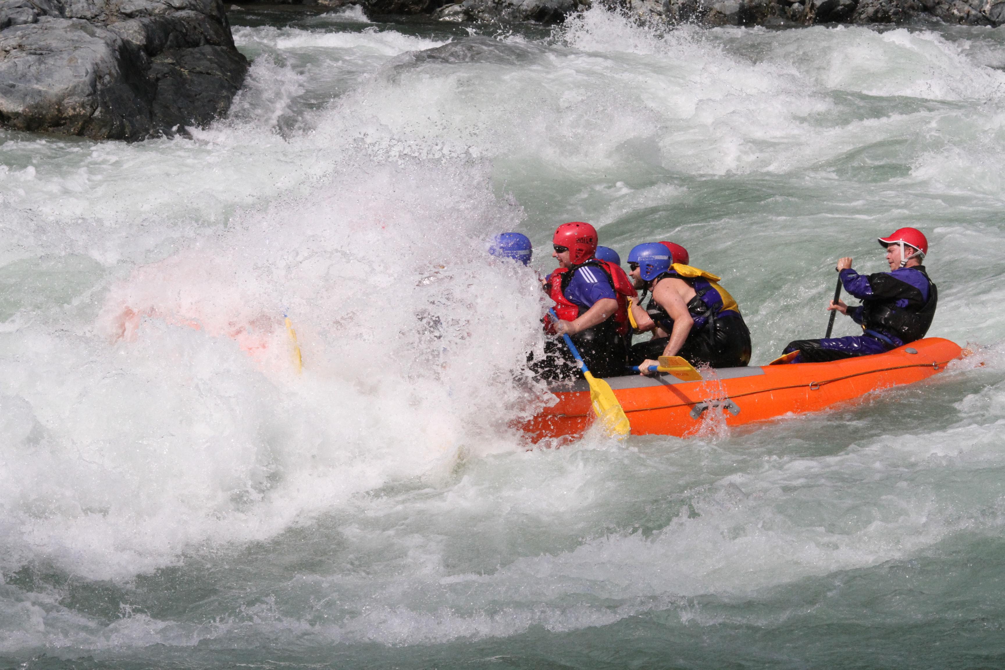 best_whitewater_tacoma_rafting