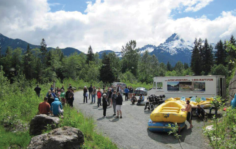 sauk_river_whitewater_rafting_seattle_1000