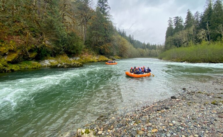 seattle_rafting_sauk_river_trips