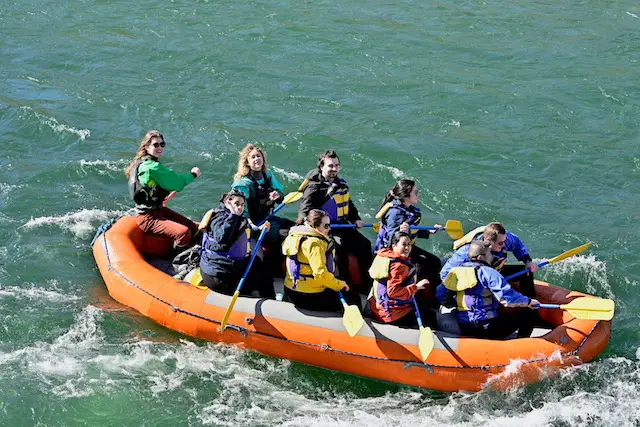 family_river_rafting_seattle_washington_skykomish